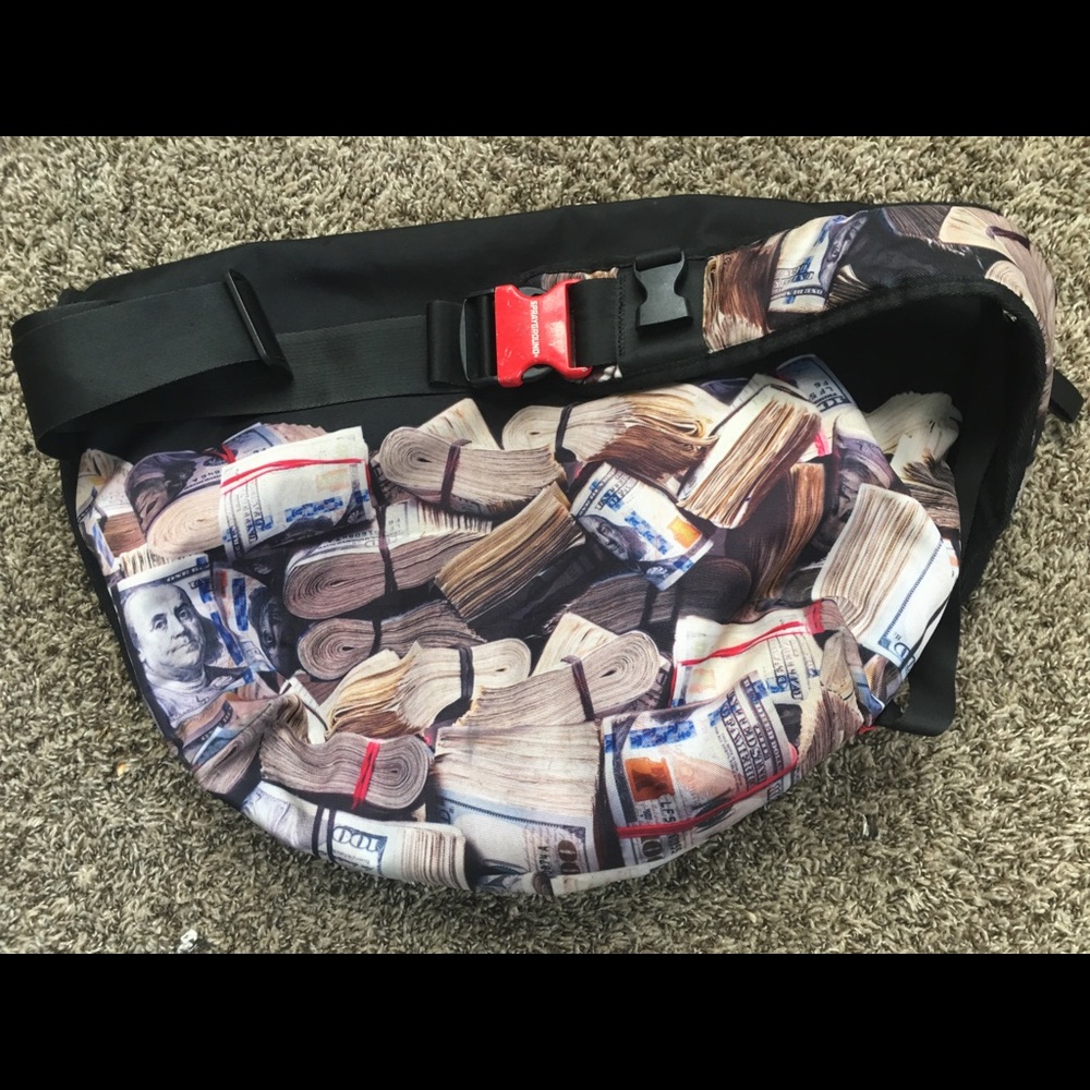 SprayGround Money Bag Limited Edition